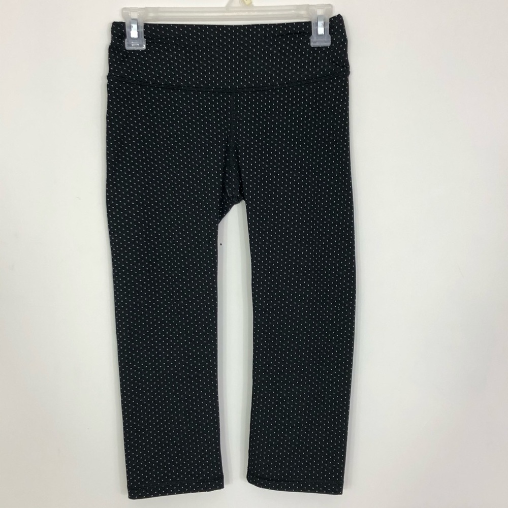 Lucy polka dot cropped Capri yoga athletic legging